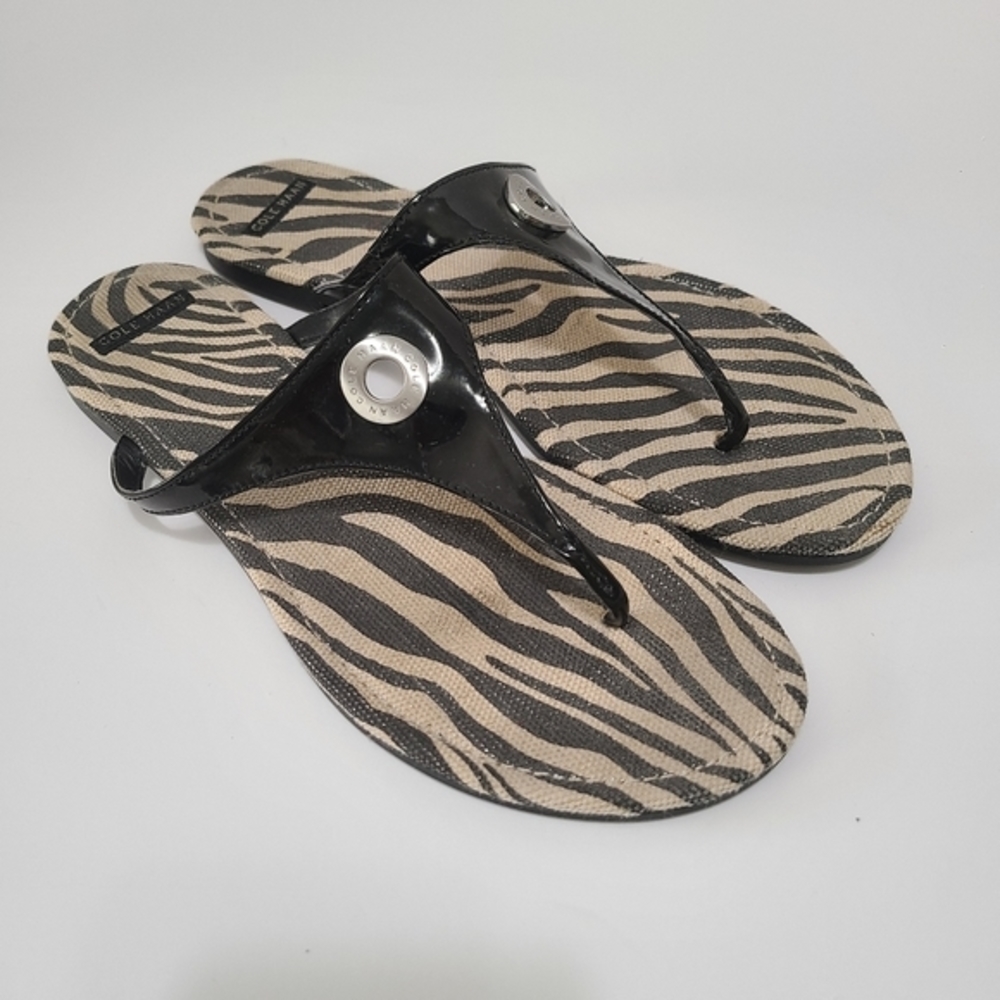 Cole Haan Tabitha Zebra Pattern Black Patent Leather Thong Sandal 7.5‎